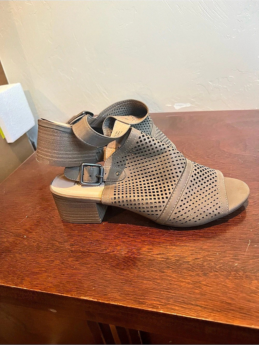 Clarks Perforated Block Heel Sandals Brown US 7.5